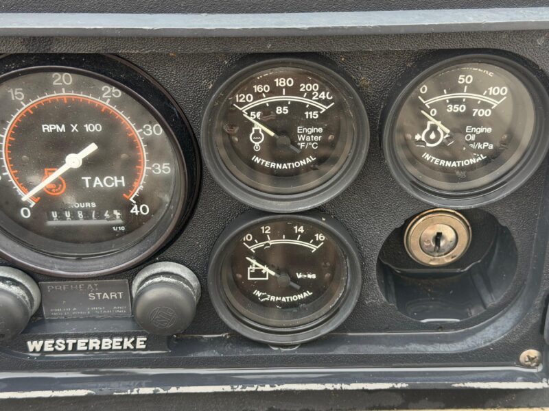 1969 Hinckley 41