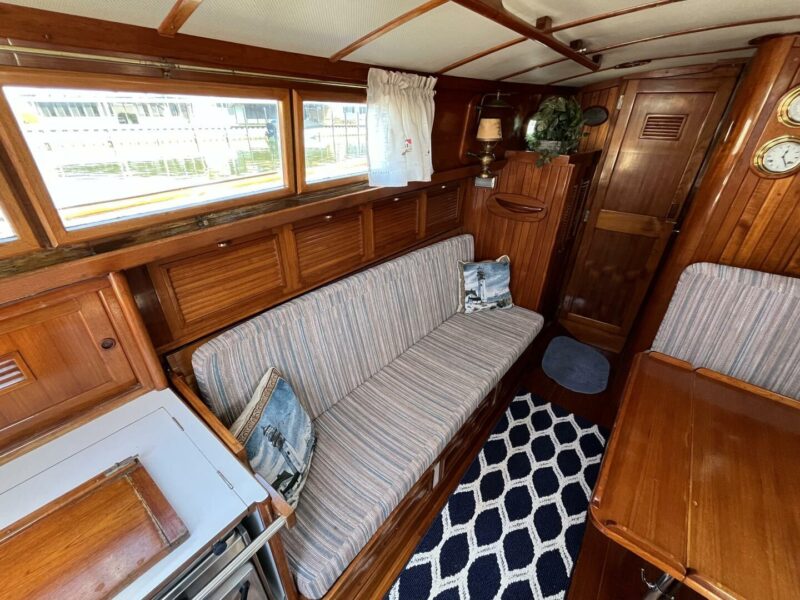 1978 Cheoy Lee Offshore 33
