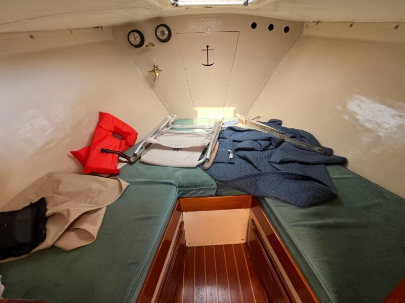 1981 Dyer Dyer 29 Flush Deck/Bass Boat