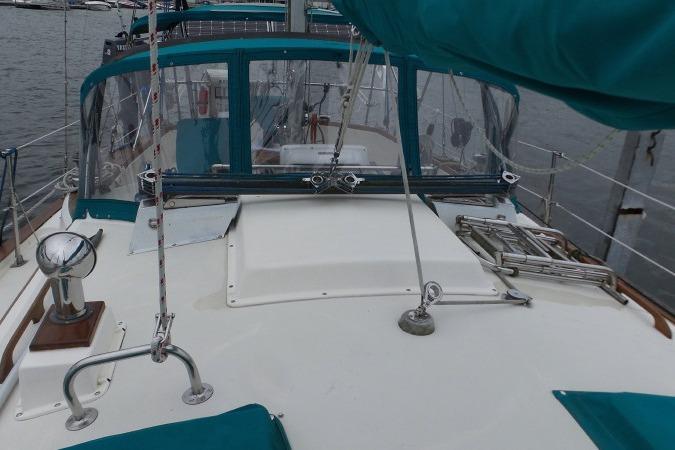 1981 Pearson 424