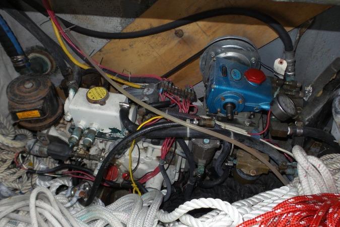 1981 Pearson 424