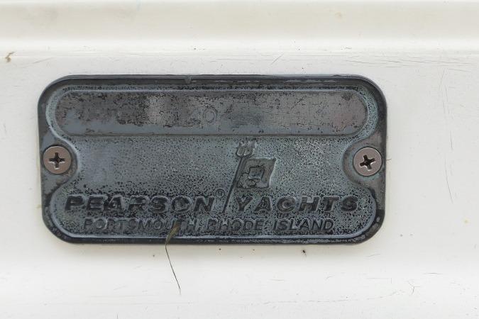 1981 Pearson 424