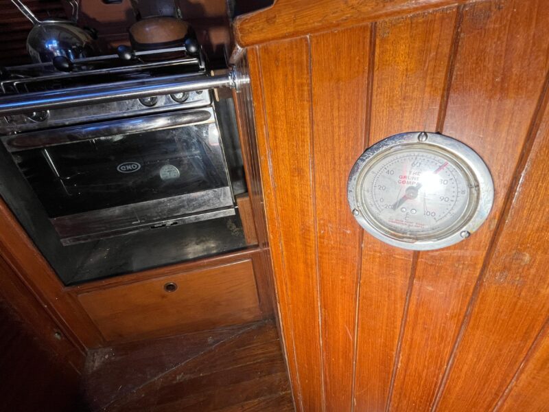 1982 Tayana Tayana 37