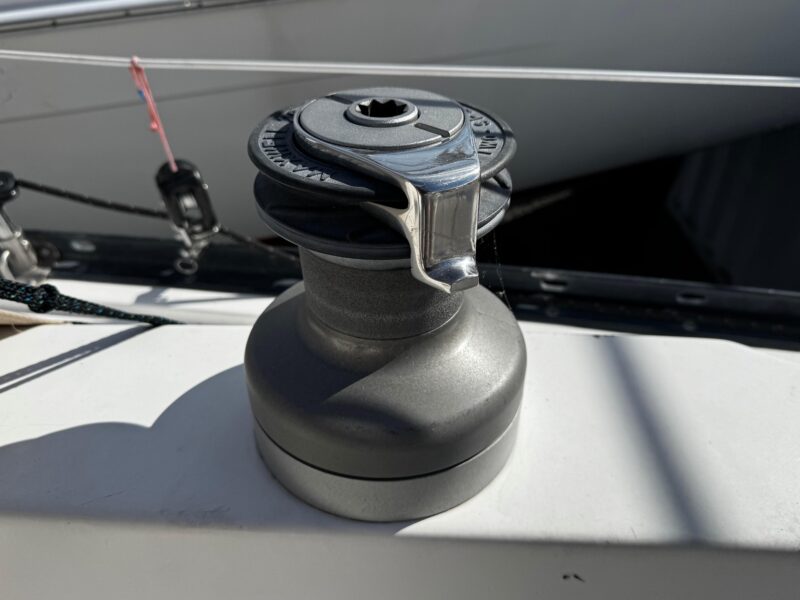 1984 Hunter 37