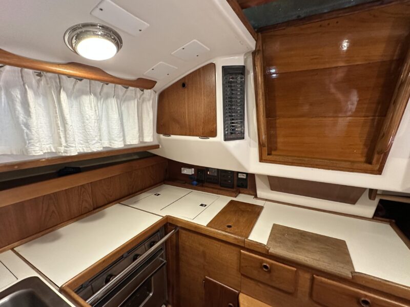 1984 Sabre 34