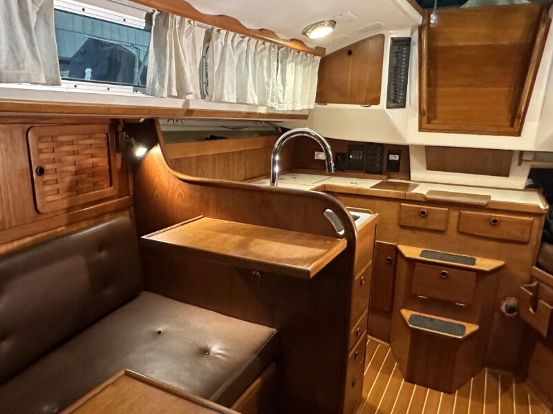 1984 Sabre 34