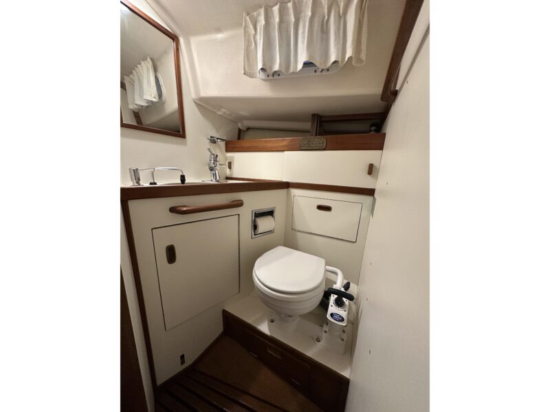 1984 Sabre 34
