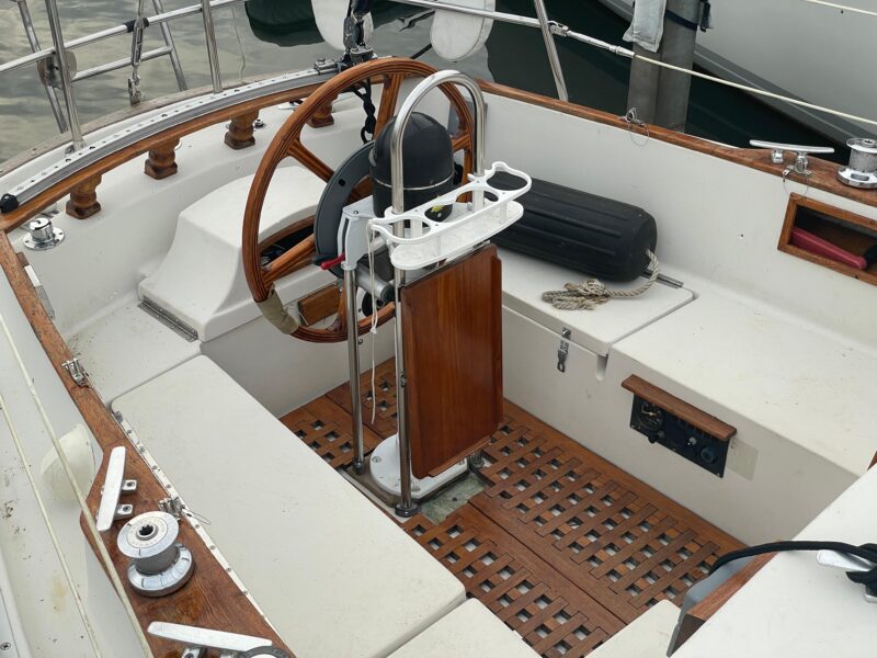 1985 Bayfield 32