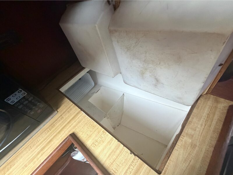 1985 Catalina 36