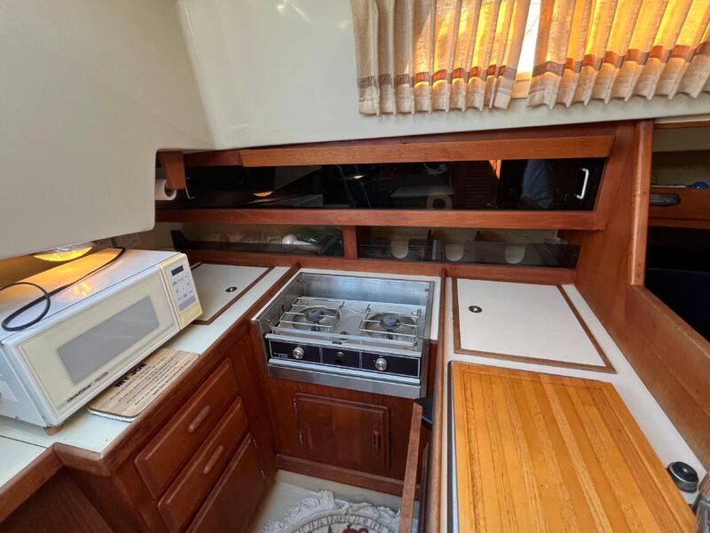 1985 O'Day 35