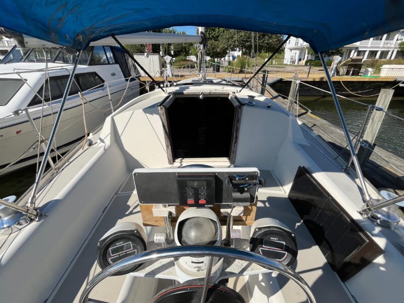 1985 O'Day 35