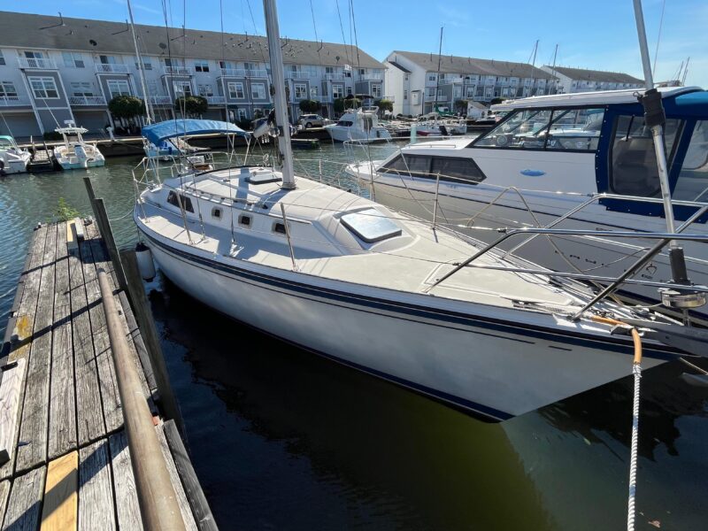 1985 O'Day 35