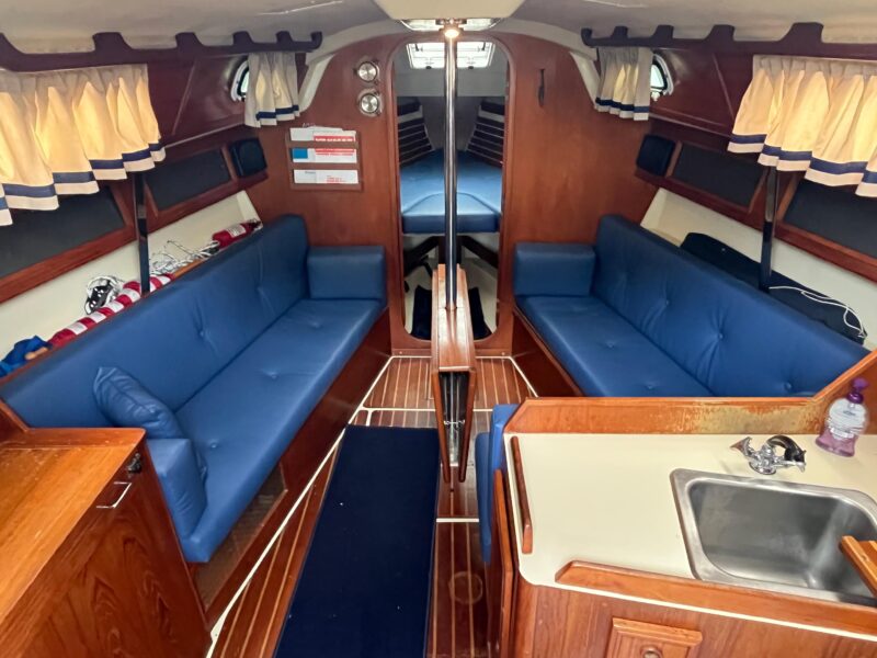 1986 Pearson 33-2