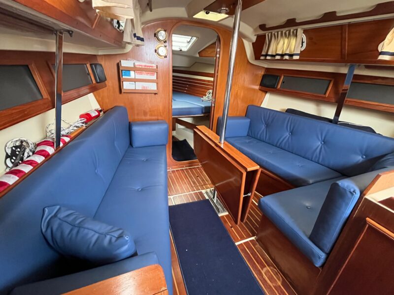 1986 Pearson 33-2