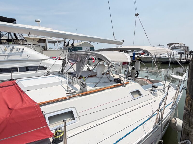 1988 Beneteau Oceanis 390