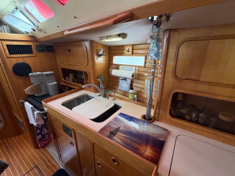 1988 Beneteau Oceanis 390