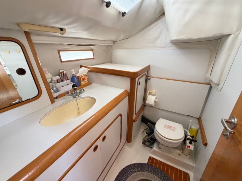 1988 Beneteau Oceanis 390