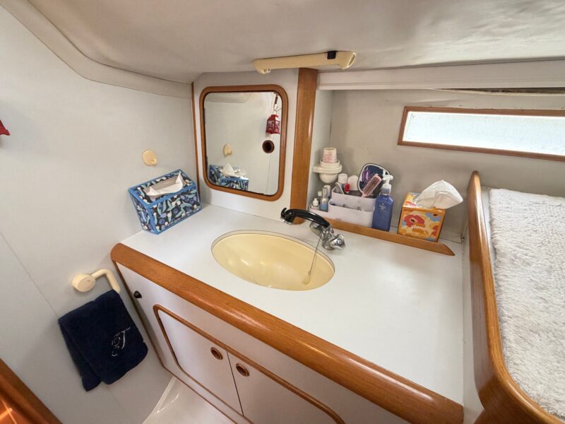 1988 Beneteau Oceanis 390