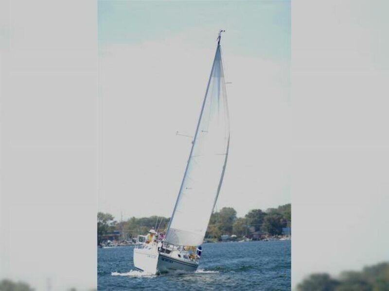 1990 Catalina Capri 26