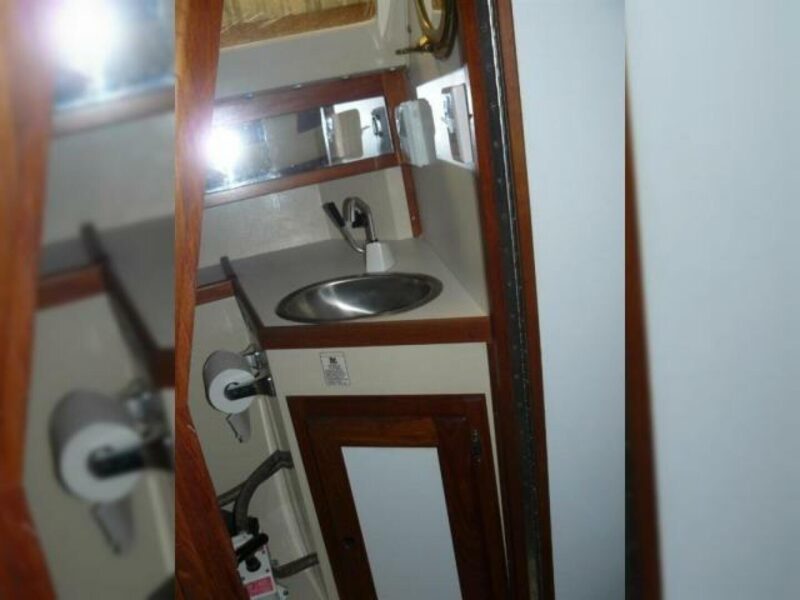 1990 Catalina Capri 26