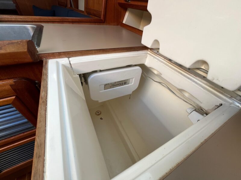 1992 Hunter 30