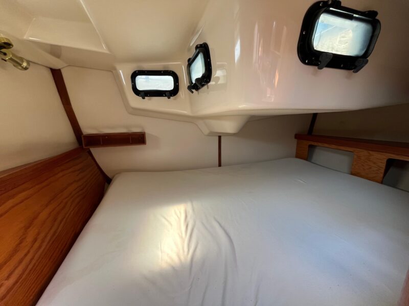 1992 Hunter 30