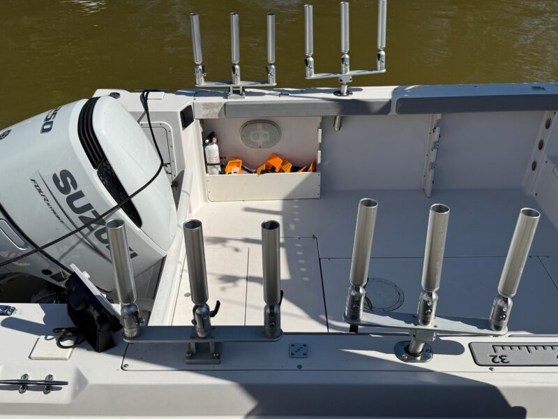 1993 Aquasport 225 Explorer