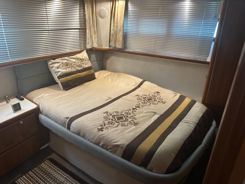 1993 Carver 350 Aft Cabin Motor Yacht