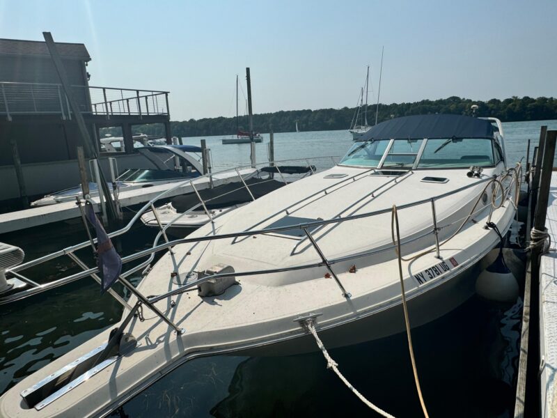 1995 Sea Ray 370 Express Cruiser