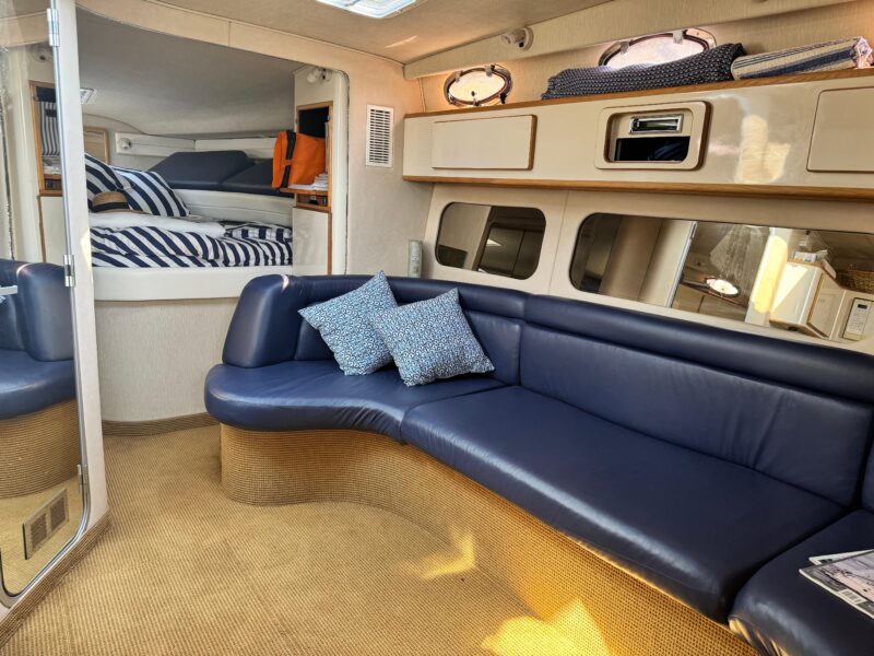 1995 Sea Ray 370 Express Cruiser