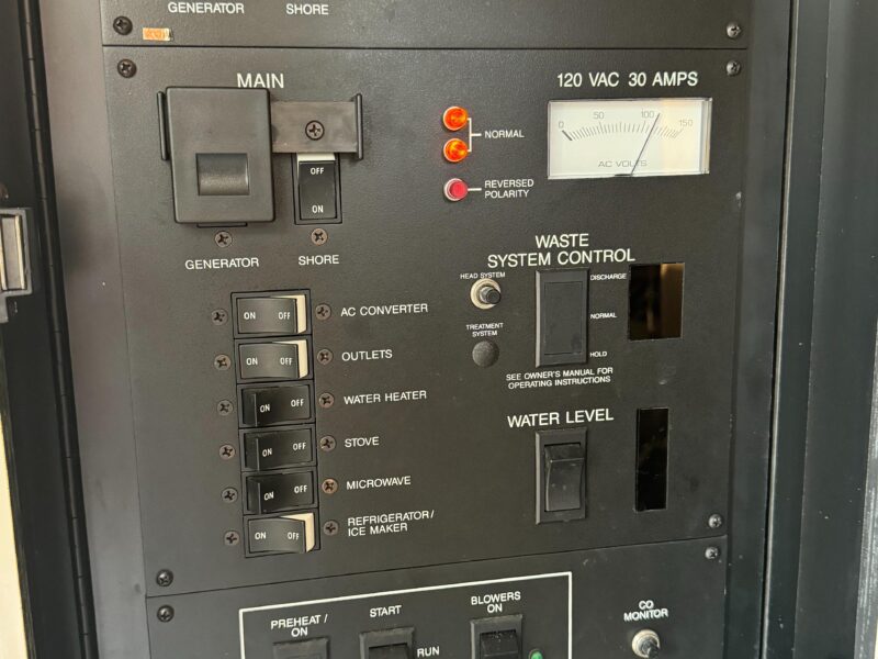 1995 Sea Ray 370 Express Cruiser
