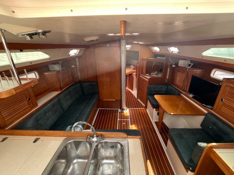 1999 Catalina 36 MkII
