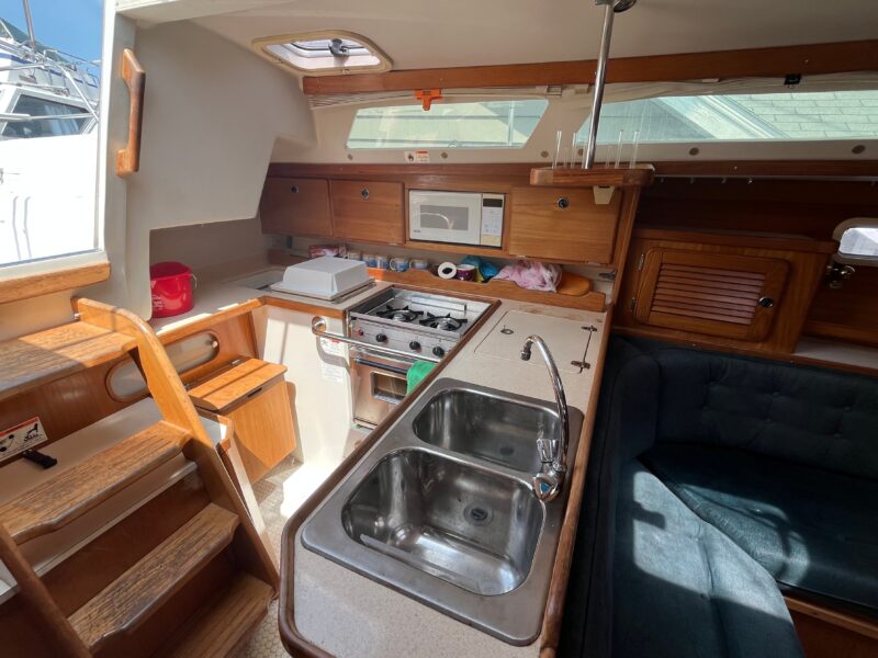 1999 Catalina 36 MkII