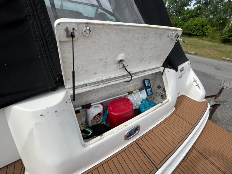 1999 Sea Ray Sundancer 400