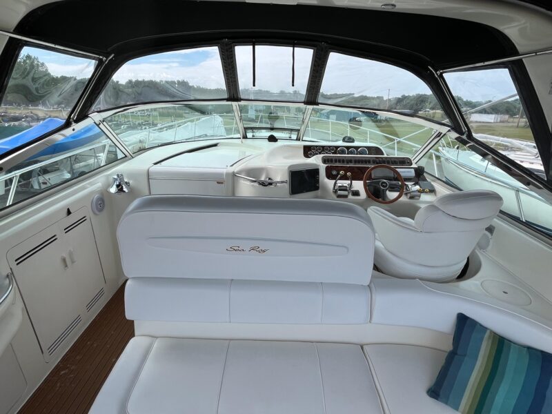 1999 Sea Ray Sundancer 400