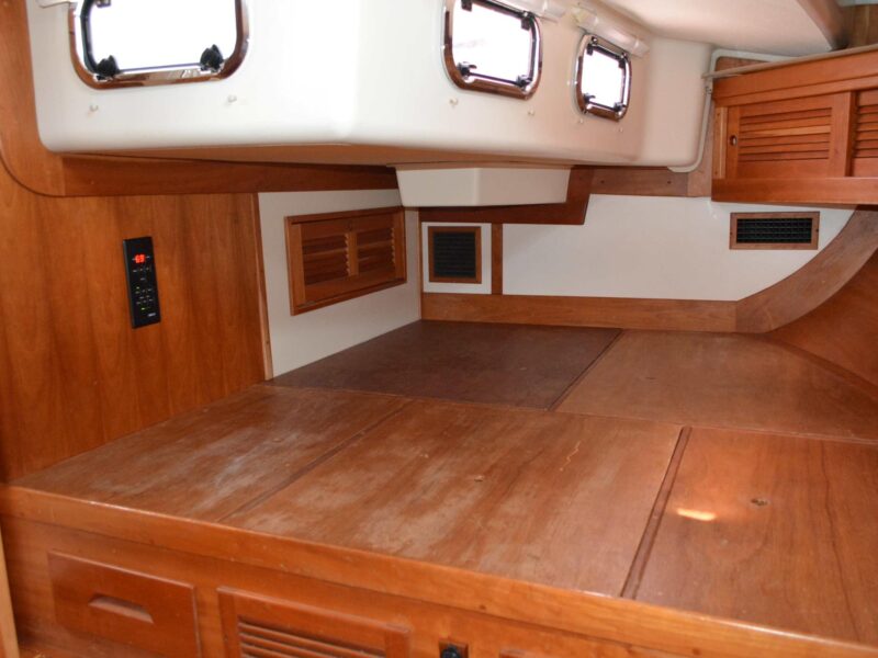 1999 Tartan 4100