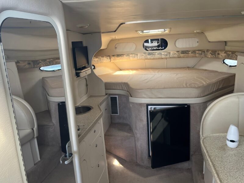 2000 Rinker Fiesta Vee 340