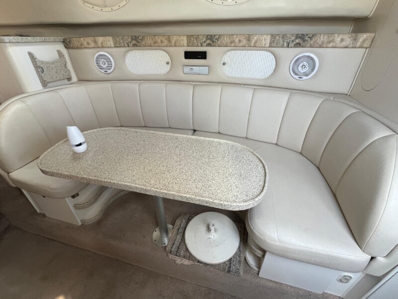 2000 Rinker Fiesta Vee 340