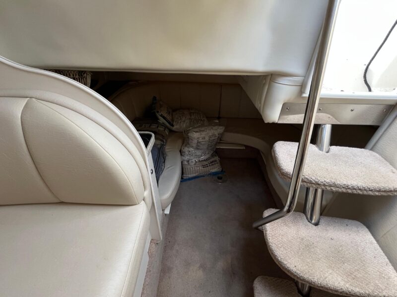 2000 Rinker Fiesta Vee 340
