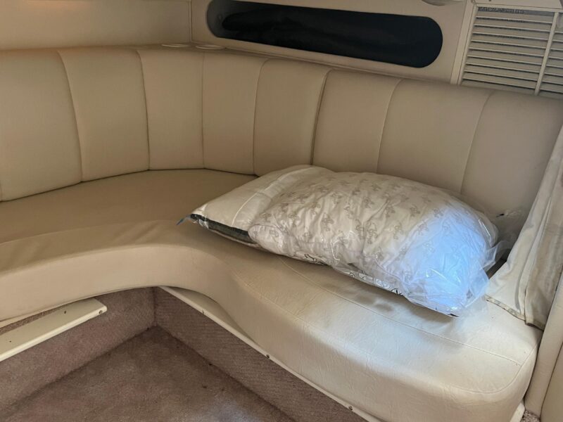 2000 Rinker Fiesta Vee 340