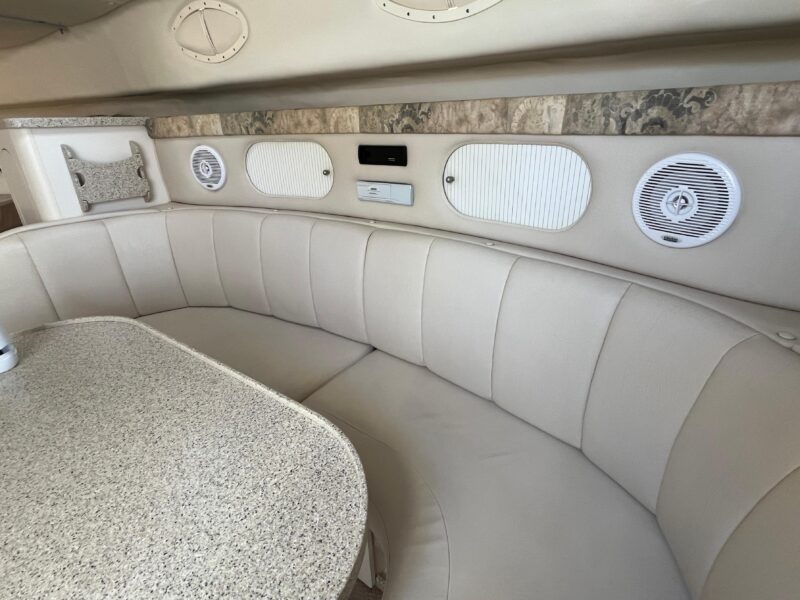 2000 Rinker Fiesta Vee 340