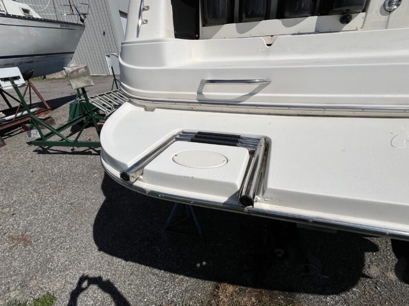2000 Rinker Fiesta Vee 340