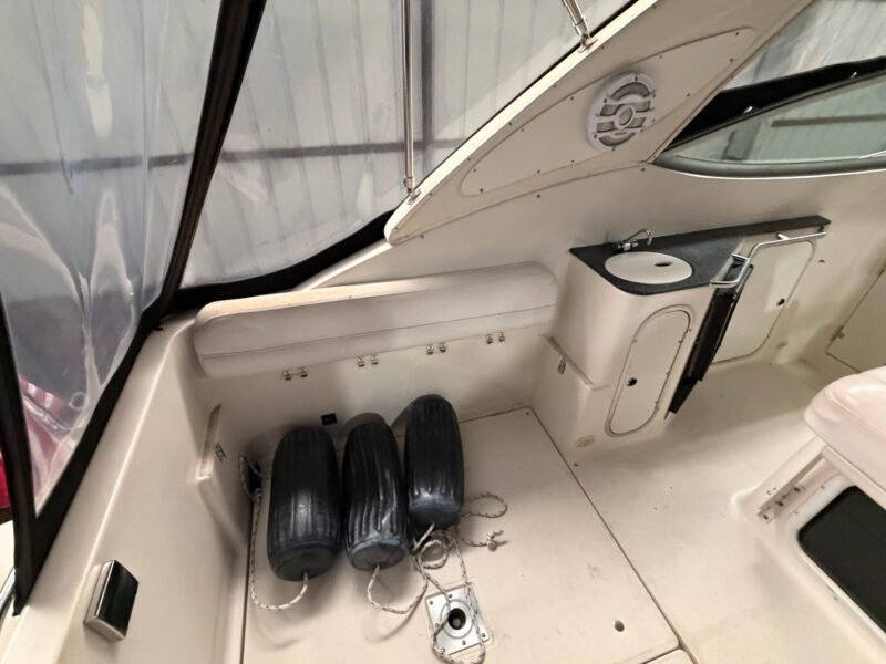 2001 Maxum 3300 SCR