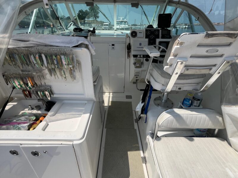 2001 Rampage 30 Open