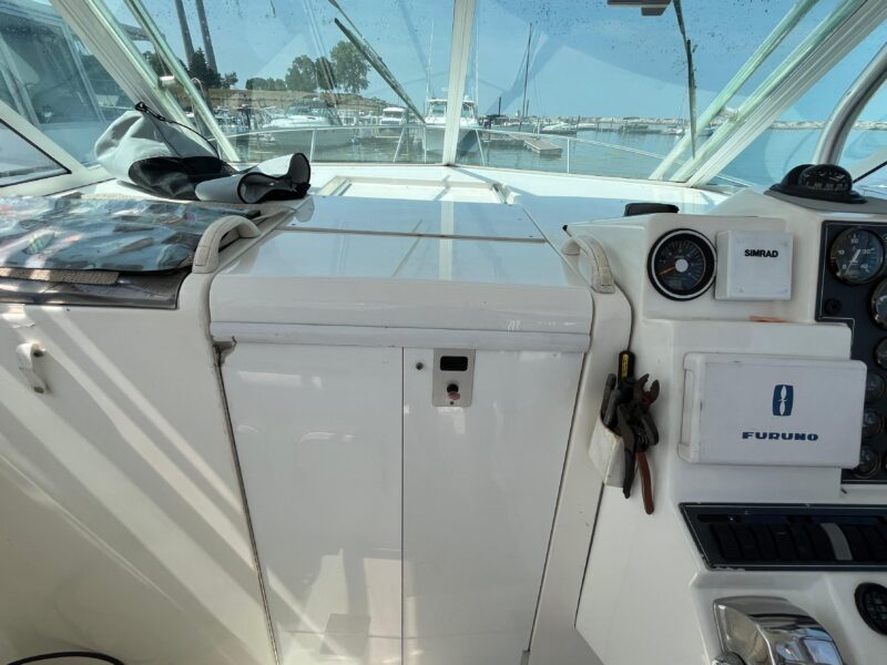 2001 Rampage 30 Open
