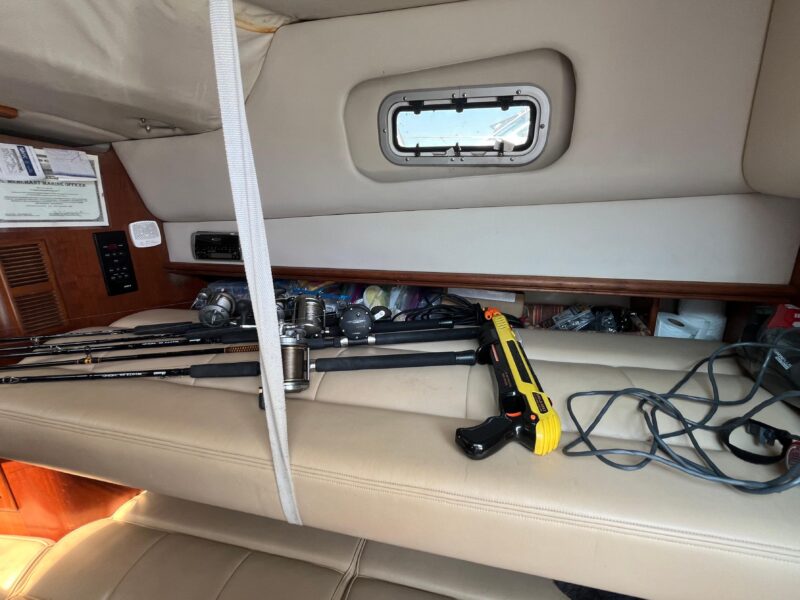 2001 Rampage 30 Open
