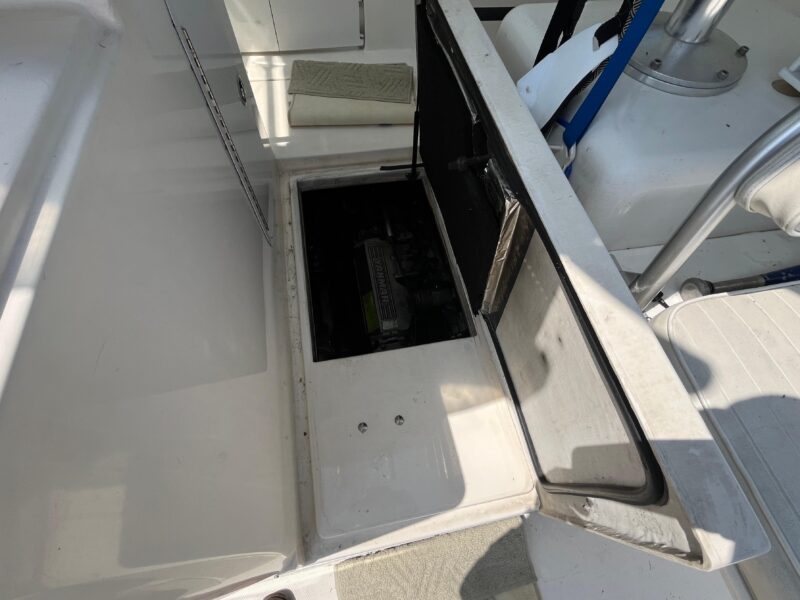 2001 Rampage 30 Open