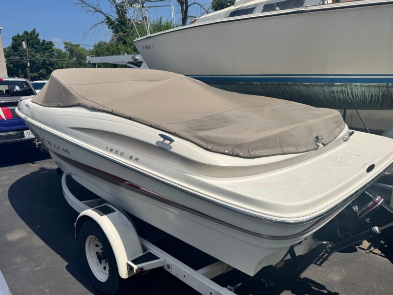 2002 Maxum 1800 SR