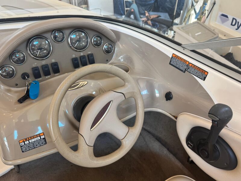 2002 Maxum 1800 SR