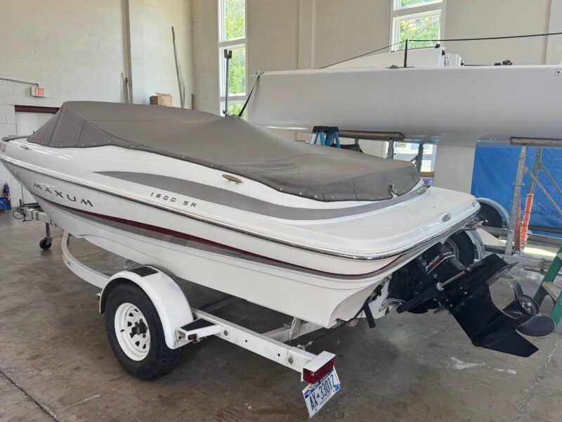2002 Maxum 1800 SR